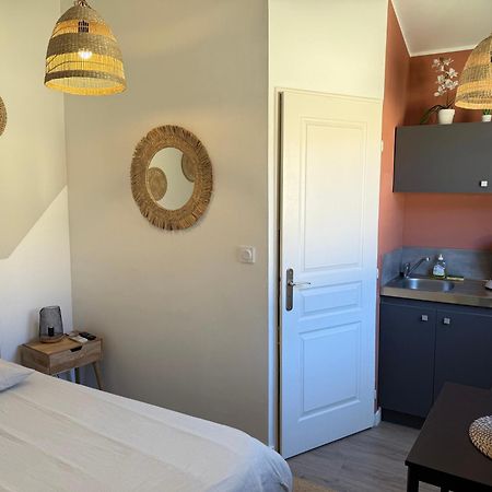Loft, Studio And Love Rooms Bourg-Saint-Christophe Exterior foto