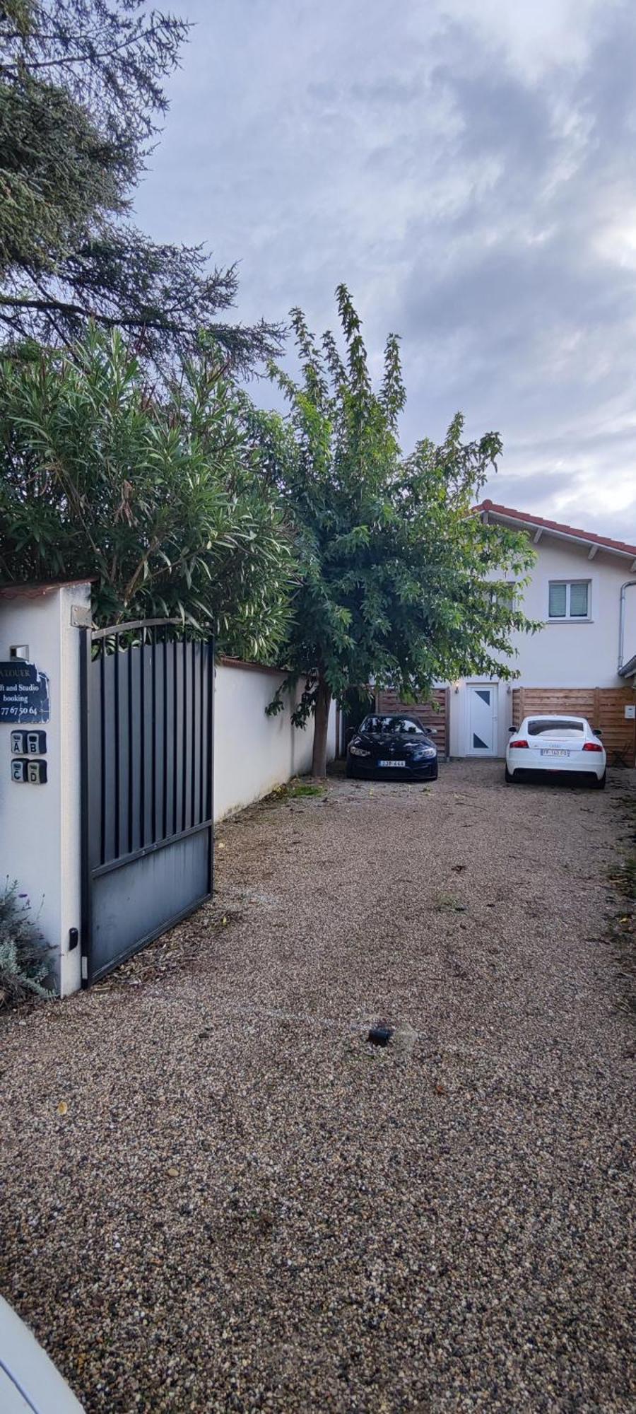 Loft, Studio And Love Rooms Bourg-Saint-Christophe Exterior foto